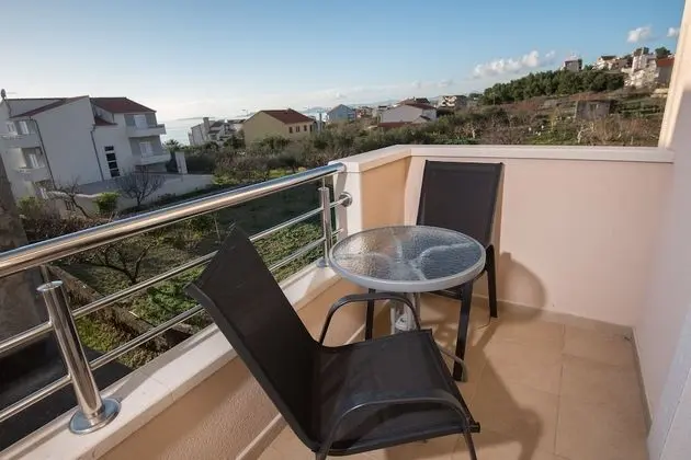San Marian Apt 2d
