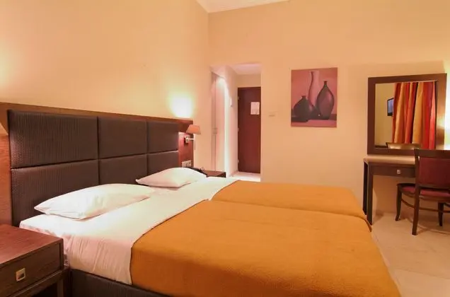 San Nectarios Hotel 