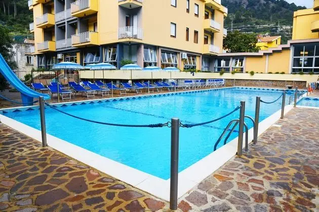 Hotel San Pietro - Havuz