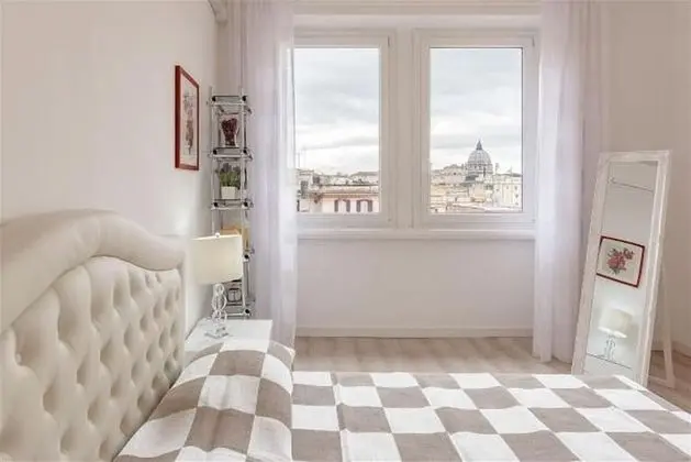 San Pietro Roomy Flat