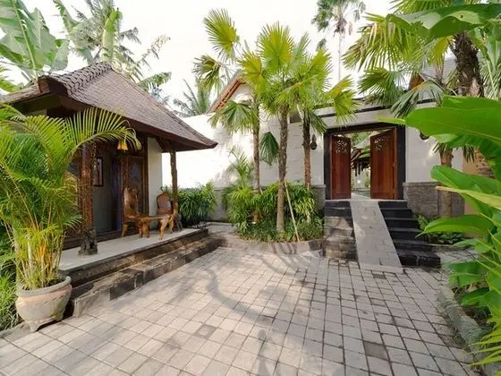 Villa San
