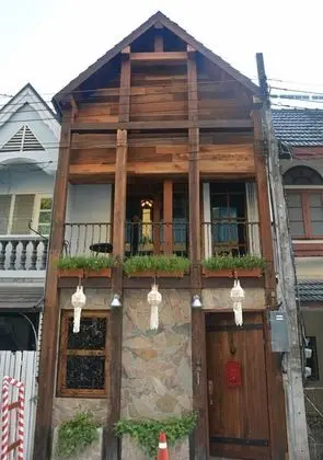 Sanae' Townhouse Chiang Mai - Dış Mekan