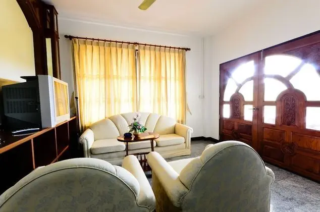 Sananwan Beach B&B - Lobi