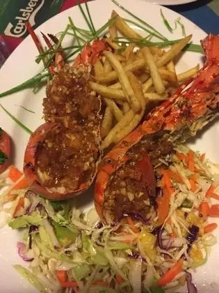 Sana's Beach Guesthouse and Restaurant - Yerinde Yemek