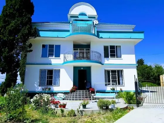 On Sanatornaya Guest House