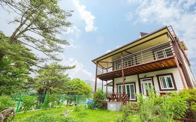 Sancheong Dream Healing Pension