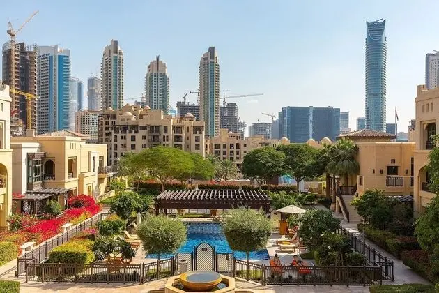 Sanctuary - Ease by Emaar - Havuz