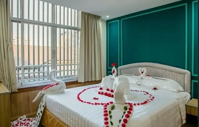 Sanctuary Hotel Yangon - Öne Çıkan Resim