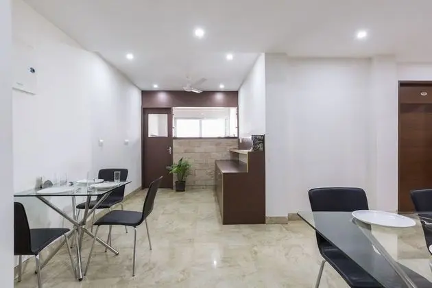 Sanctum Suites BEL Road Bangalore - Yerinde Yemek