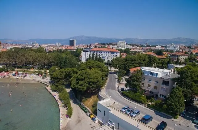 Sand Beach Apartments