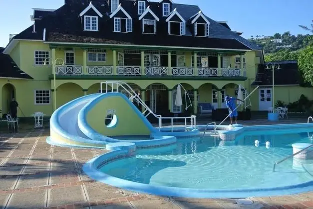 Sand Castle Hotel - Havuz