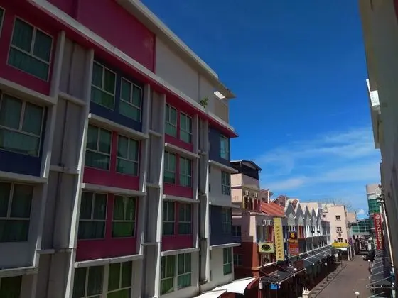 SANDAKAN BACKPACKERS HOSTEL