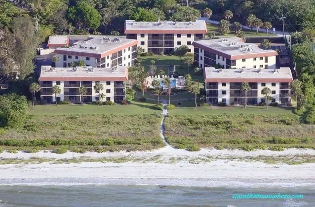 Sandalfoot Condominium