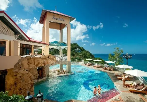 Sandals Regency La Toc - ALL INCLUSIVE Couples Only - Havuz