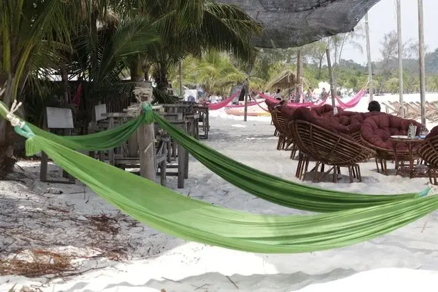 Sandbank Restaurant & Camping Koh Rong - Lobi
