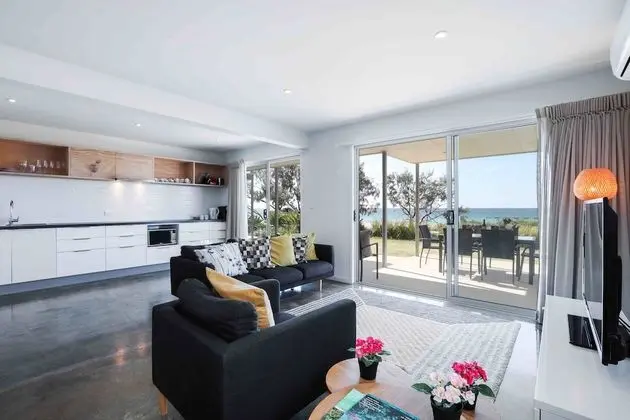 Sandbox Luxury Beach Front Apartments - Öne Çıkan Resim