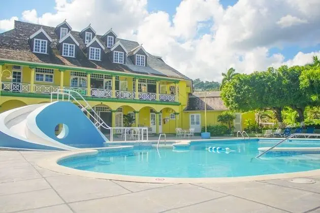 Sandcastles Bed & Breakfast Hotel - Havuz