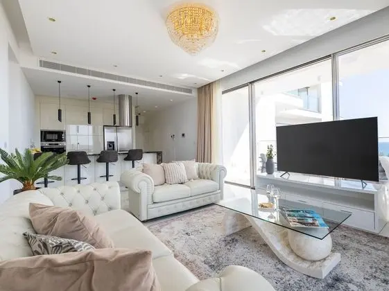 Sanders Dione Residences