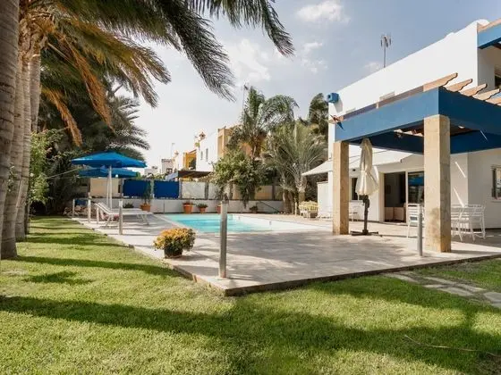 Sanders Governors Beach House - Havuz