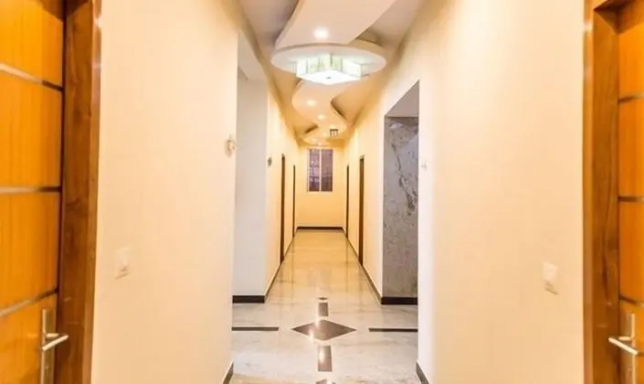 Sandesh Kingston by Agira Hotels - İç Mekan
