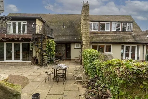 Sandford Lane Guest House