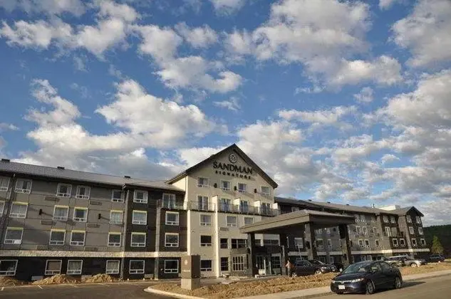 Sandman Signature Hotel & Resorts Prince George