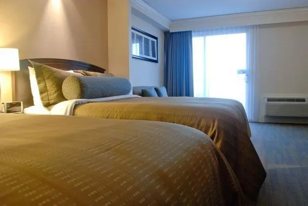 Sandman Signature Hotel Toronto Airport