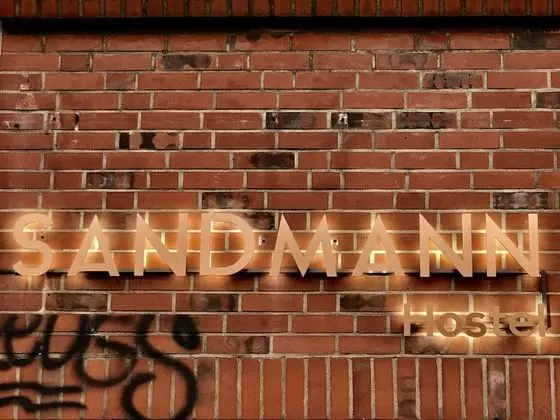 Sandmann Boutique Hostel Hotel - Dış Mekan
