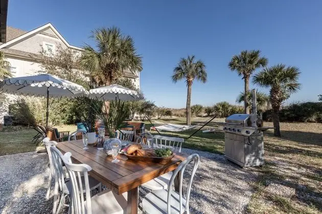 Sandpiper by Avantstay Gorgeous Beachside Home w/ Spacious Yard & Chic Design - İç Mekan
