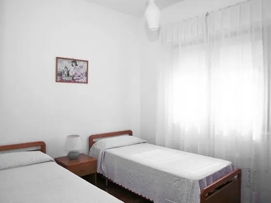 Sandra Forte dei Marmi - Oda