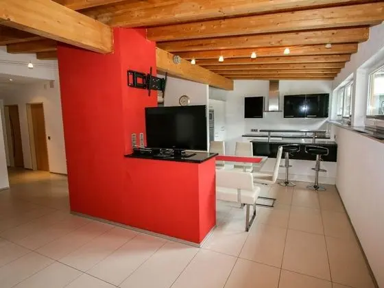 Sandra See in See With 2 Bedrooms and 1 5 Bathrooms - Oda