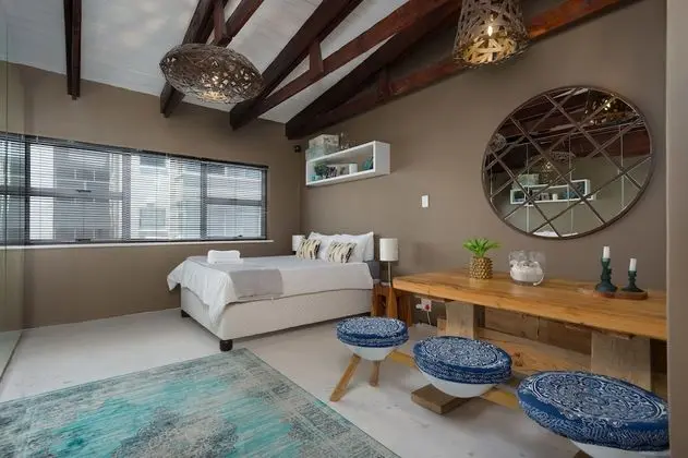 Sandringham 50 - Adults Only