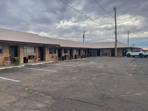Sands Motel - Öne Çıkan Resim