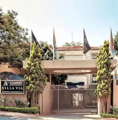 Sandton Executive Suites Villa Via - Dış Mekan