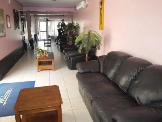 Sandton Hotel Kasese - İç Mekan