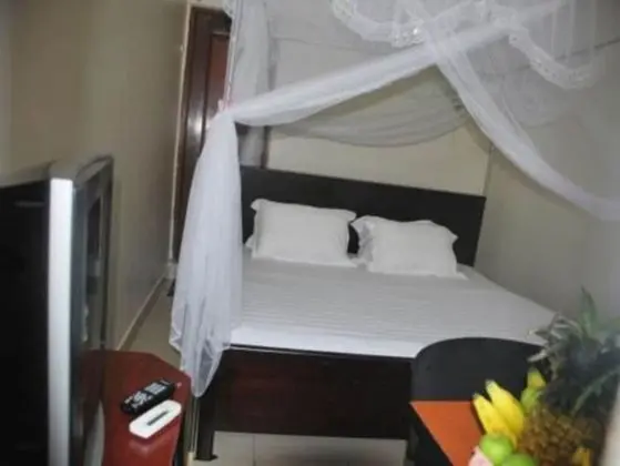 Sandton Hotel Kasese - Oda