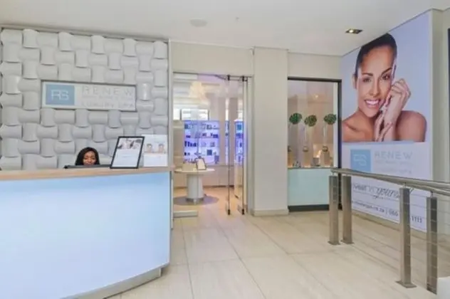 Sandton Skye Apartment - 616 - Spa