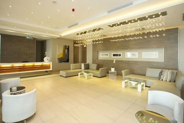 Sandton Skye Unit 702 - Lobi