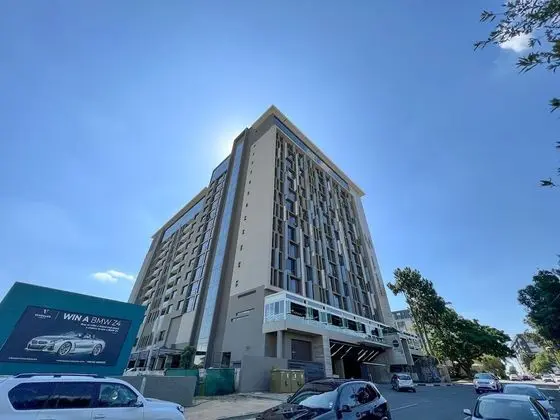 Sandton Smart Apartment Eleven