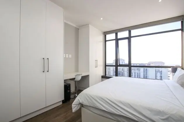 Sandton Smart Apartment Thirteen - Oda