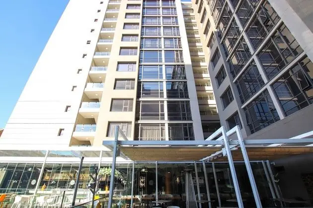 Sandton Smart Apartment Twelve
