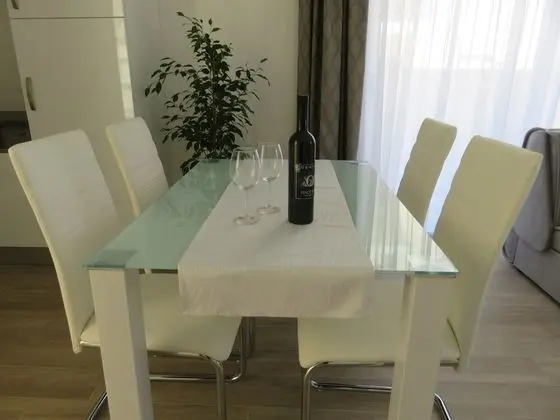 Sandy Beach Apartments - İç Mekan