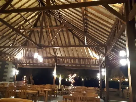 Sandy Beach Bungalows - Lobi