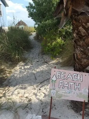 Sandy Beach - Plaj