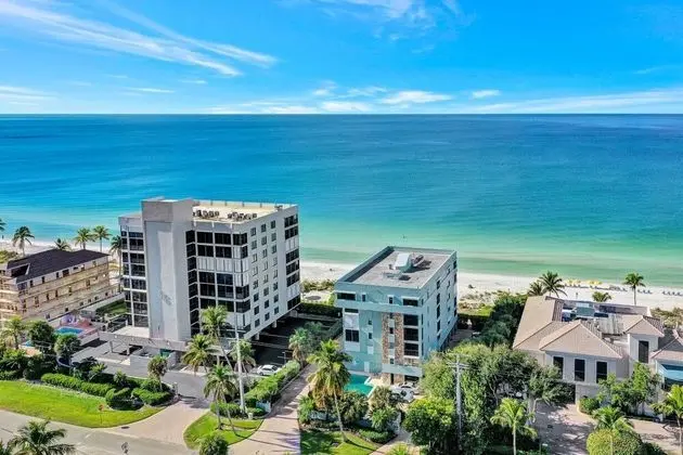 Sandy Beach Retreat