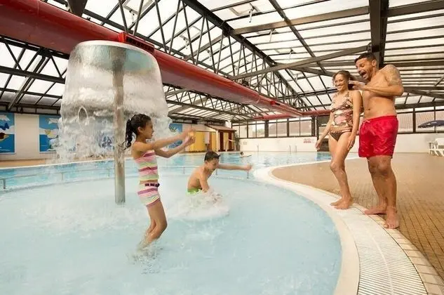 Sandy Glade Holiday Park - Havuz