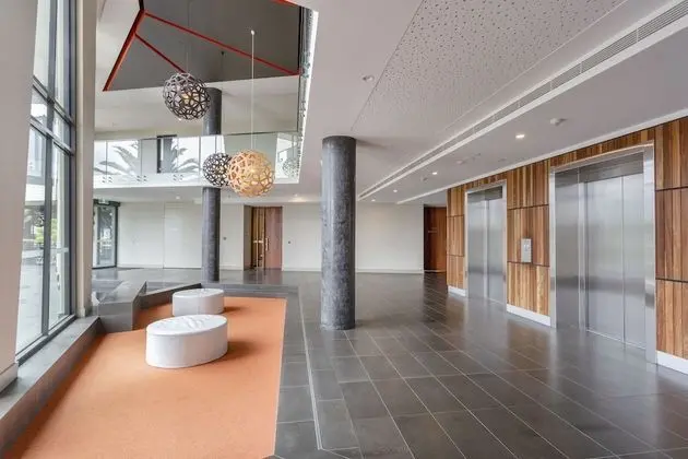 Sandy Hill Apartments by Ready Set Host - Lobi