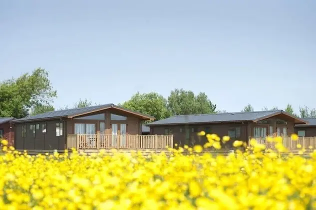 Sandy Meadows Lodge Park