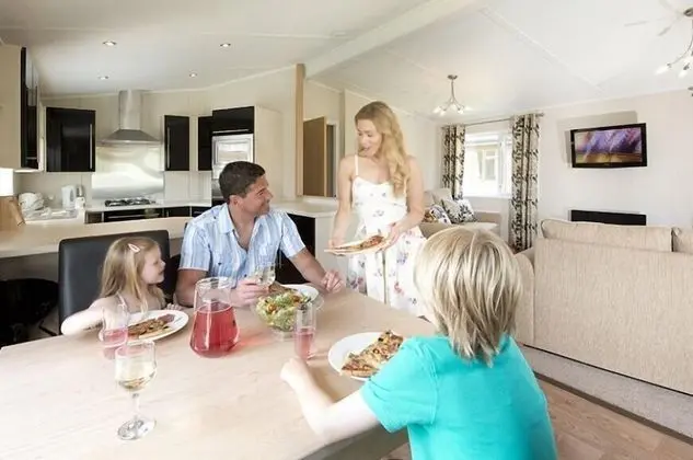 Sandy Meadows Lodge Park - Oda Düzeni