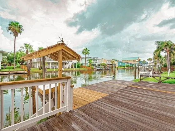 Sandy Oasis